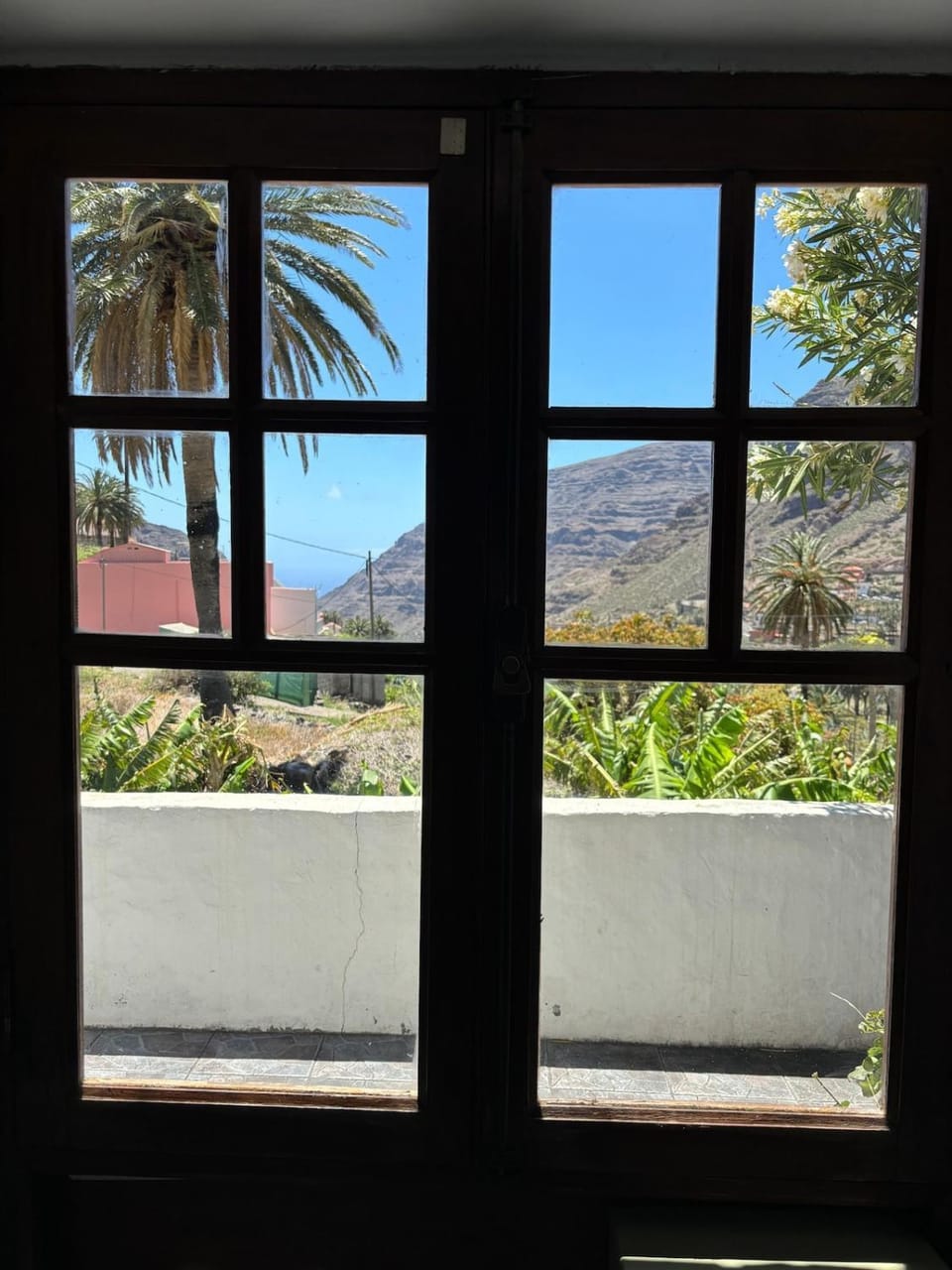Natural landscape, Garden, View (from property/room), Garden view, Mountain view