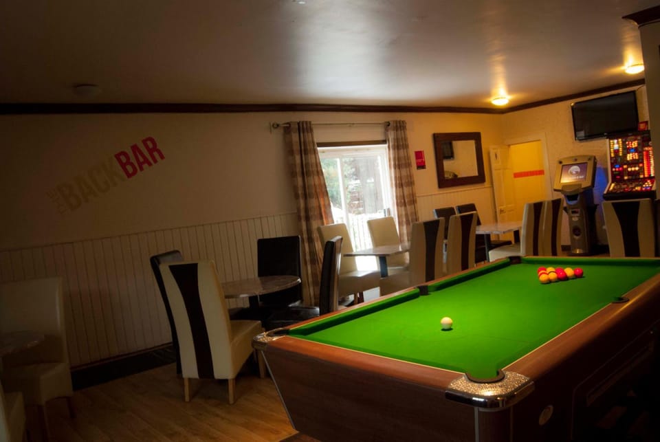 Day, Billiard