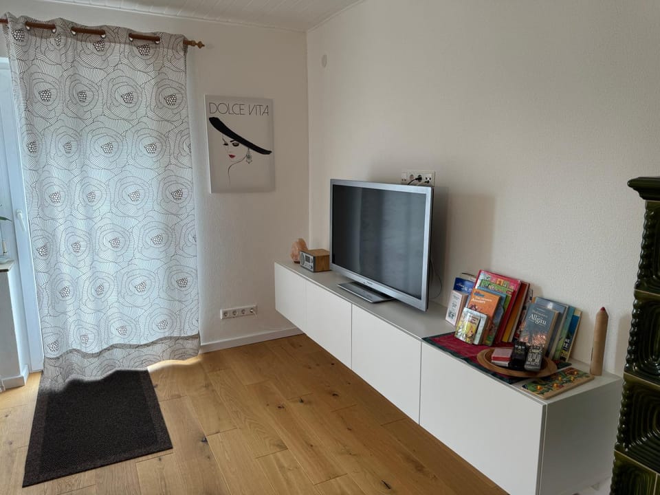 TV and multimedia