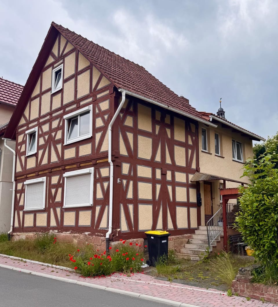 Herberge Kleine Lea Gemeinschaftsbad KEIN WiFi Keine Heizung Vacation rental in Hesse