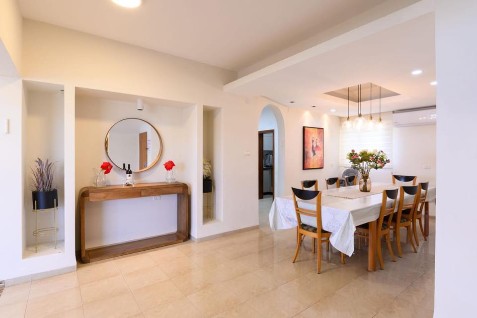פנטהאוז השומר House in Tiberias