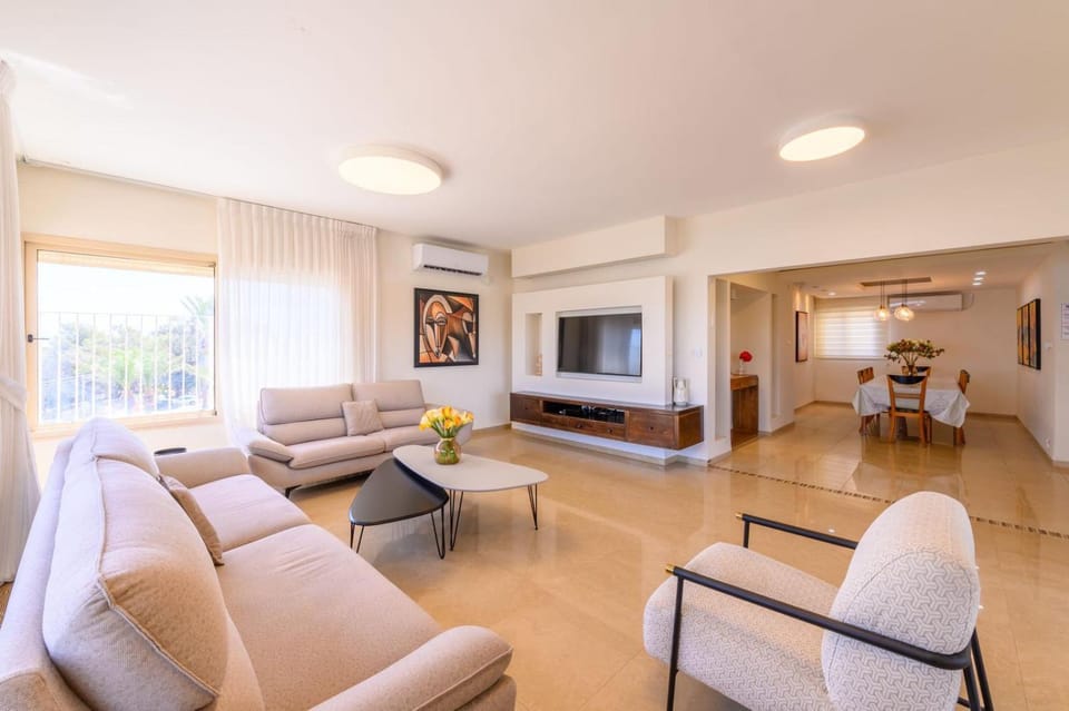 פנטהאוז השומר House in Tiberias
