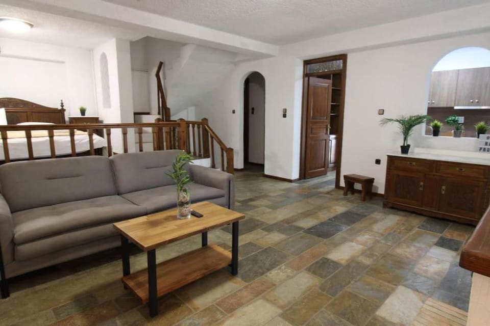 Raise Polydrosos Traditional Getaway Apartment in Peloponnese, Western Greece and the Ionian