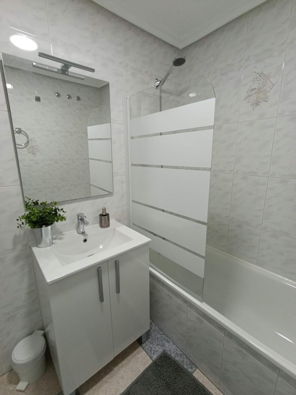 Bathroom, Bath