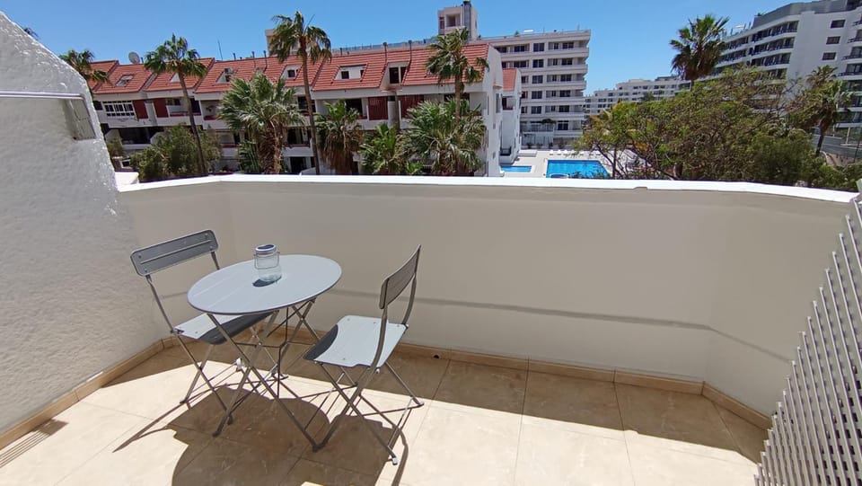 Balcony/Terrace, Pool view