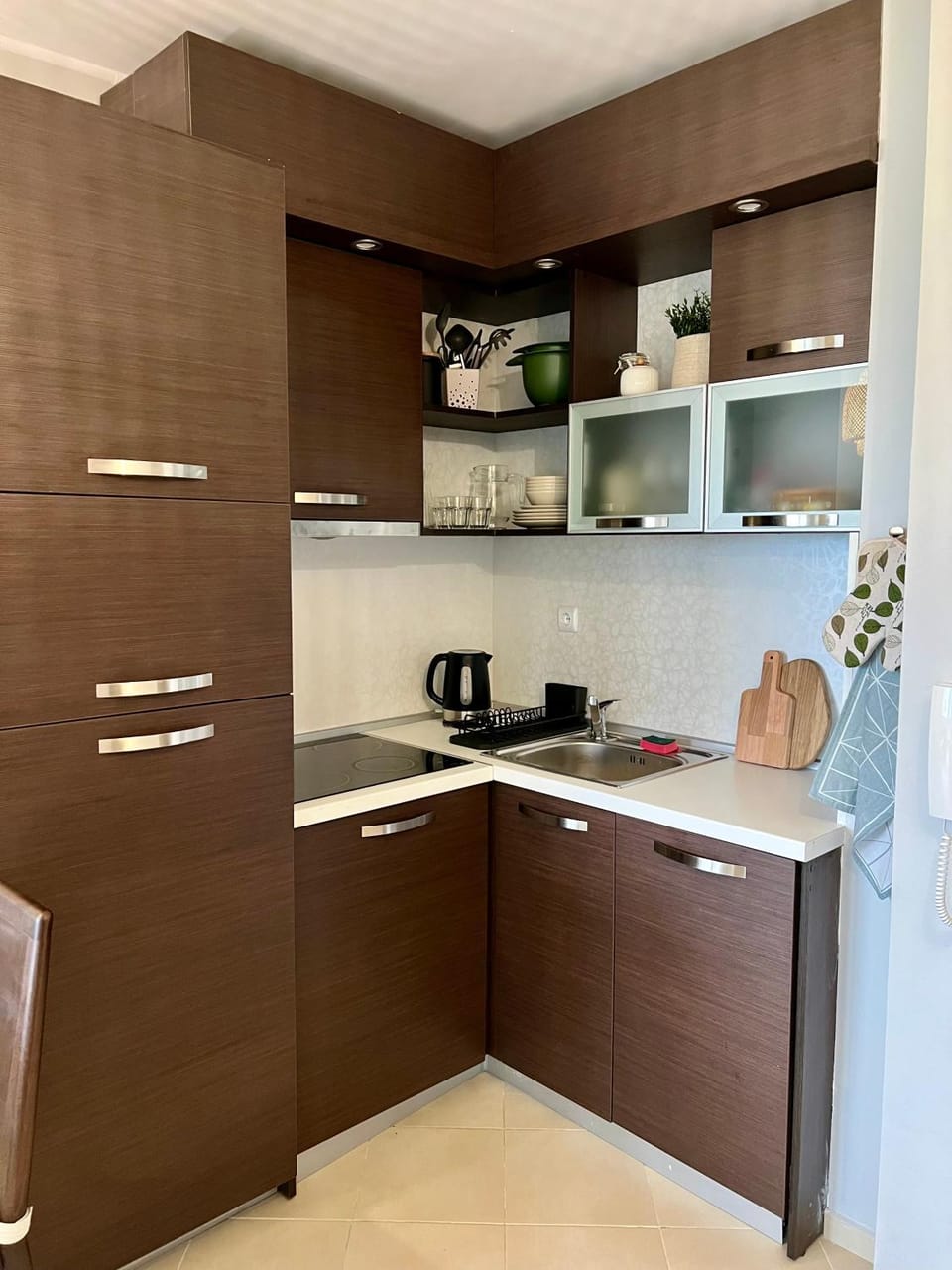 Kitchen or kitchenette, stove