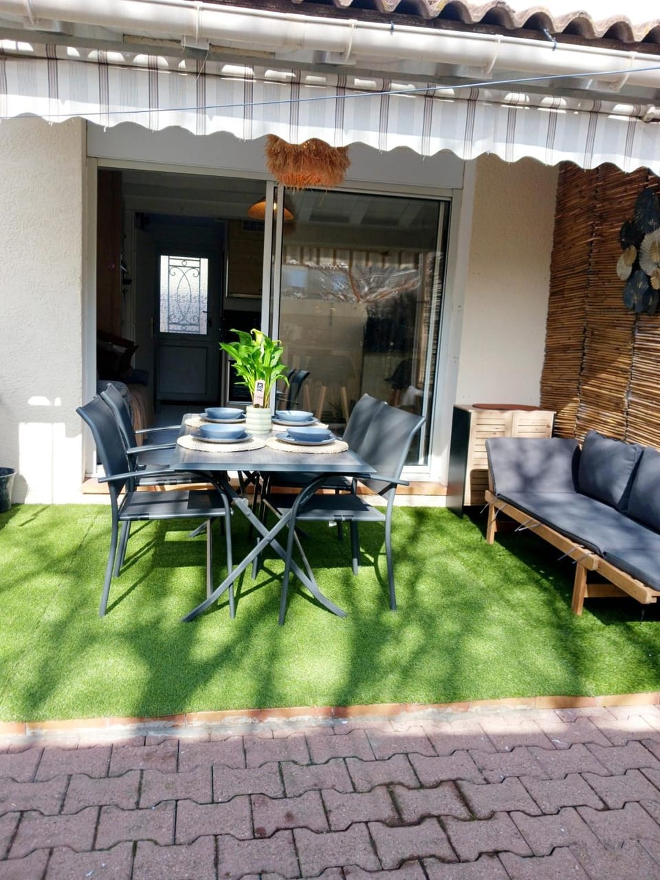 Patio, BBQ facilities, Garden, Balcony/Terrace, Dining area, Garden view, Garden view, Meals, Breakfast, Dinner, sunbed