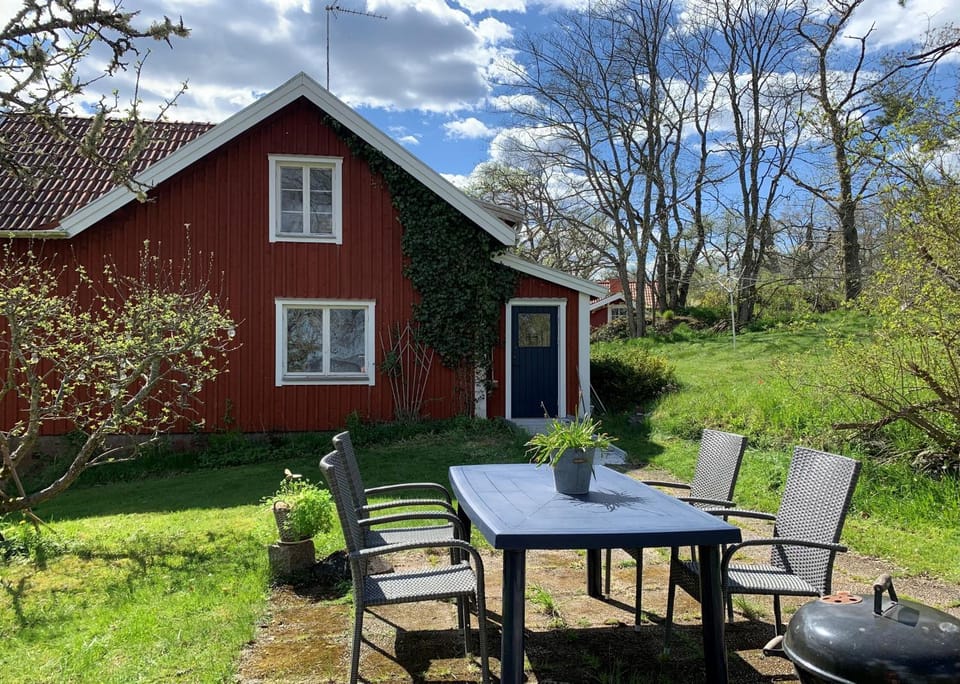 Property building, Garden