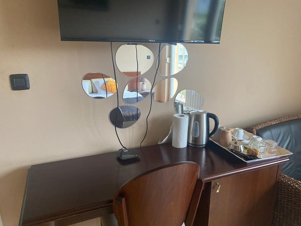 TV and multimedia, Coffee/tea facilities