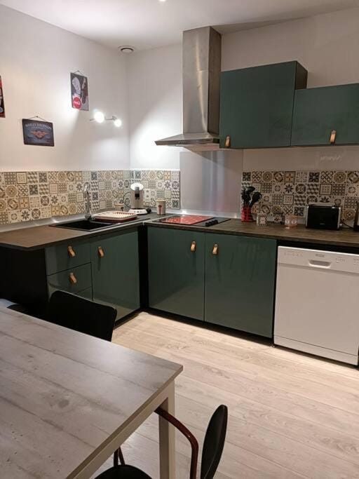Dining area, dishwasher, oven, stove