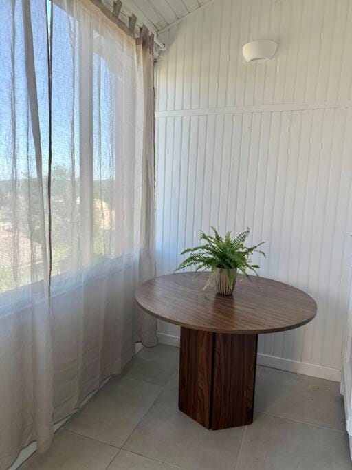 Charmant appartement Apartment in Cogolin
