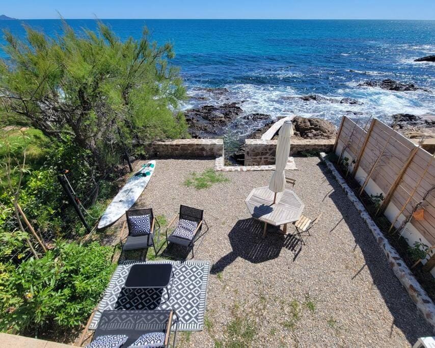 Le Cabanon, pieds dans l'eau, vue exceptionnelle House in Roquebrune-sur-Argens