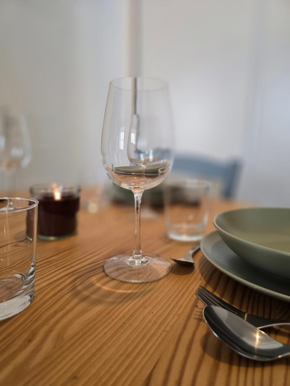 Dining area, Food, Drinks