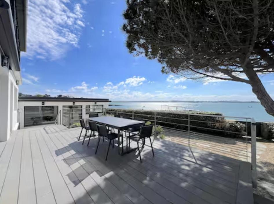 Patio, Sea view