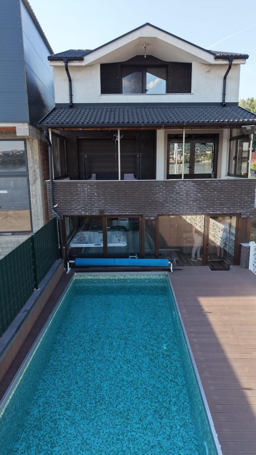 Belgrade River House Villa in Belgrade