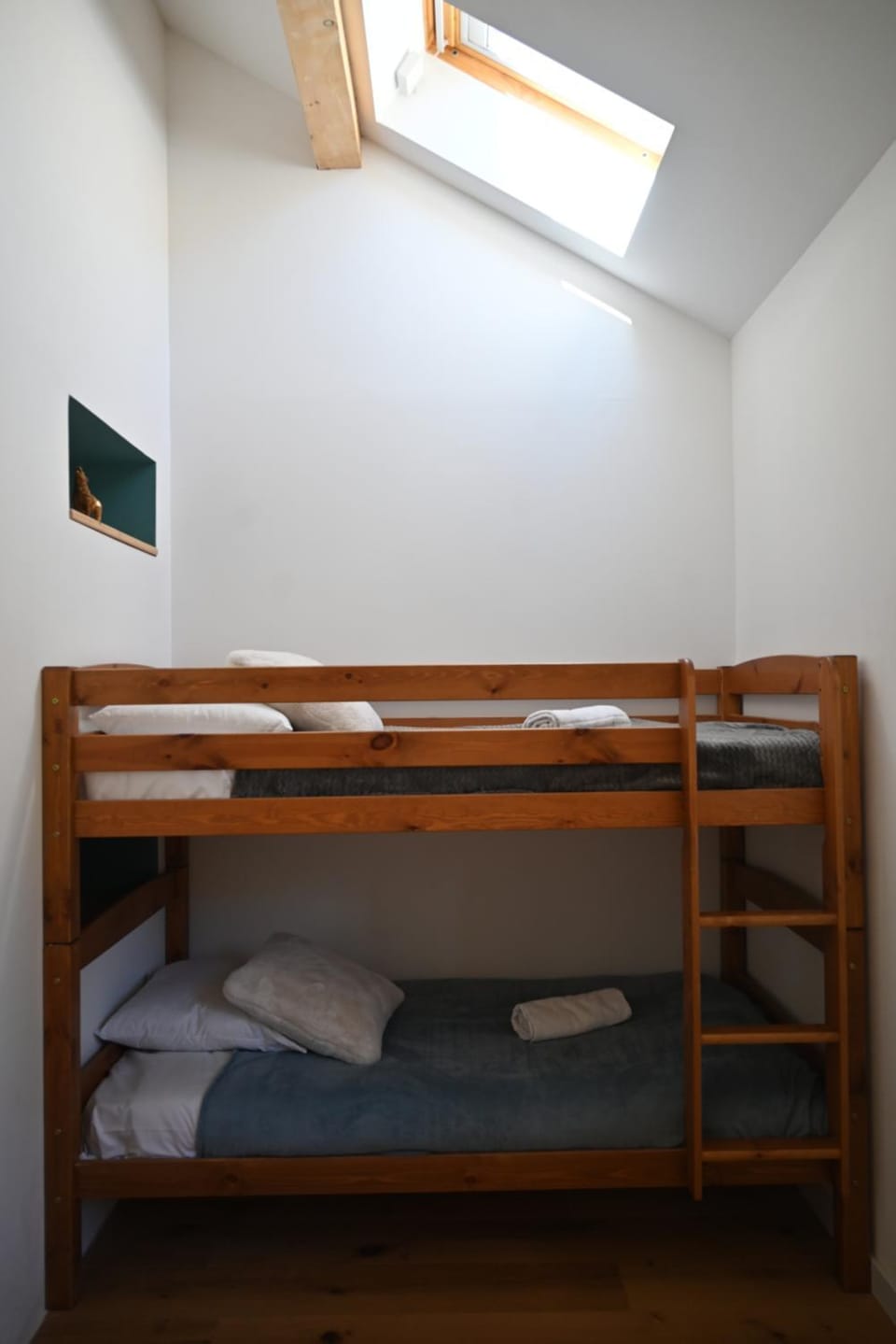 bunk bed