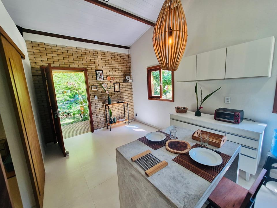 Casa Raiz 1 Charmosa a 3min da praia em Moreré House in State of Bahia