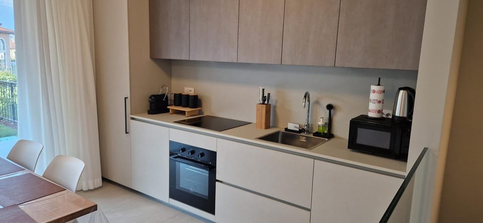 Coffee/tea facilities, Kitchen or kitchenette, dishwasher, minibar, pet friendly, stove, toaster
