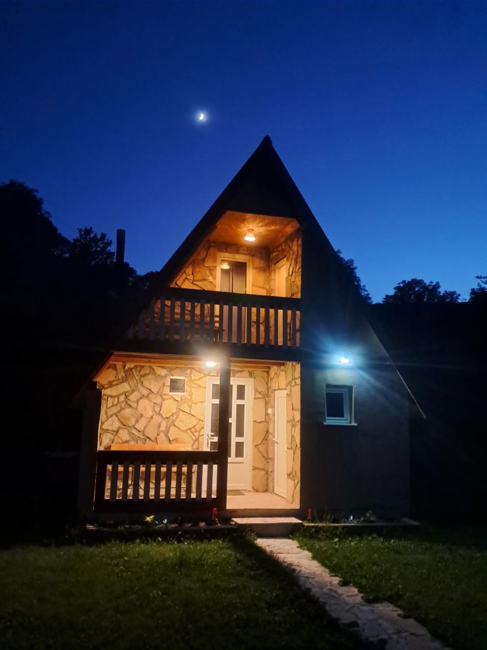 Cottage Bellis Chalet in Montenegro