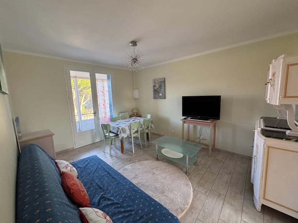Notre Dame de Monts proche plage Apartment in Notre-Dame-de-Monts