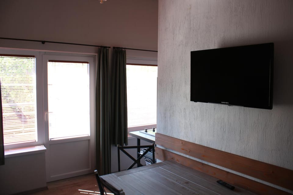 Photo of the whole room, Evening entertainment