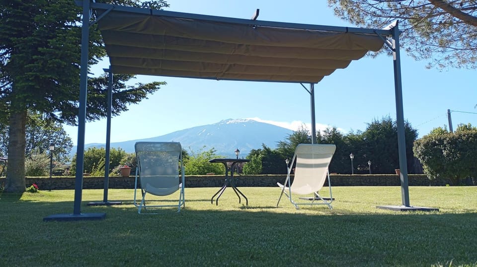 Spring, Natural landscape, Garden, Mountain view, sunbed
