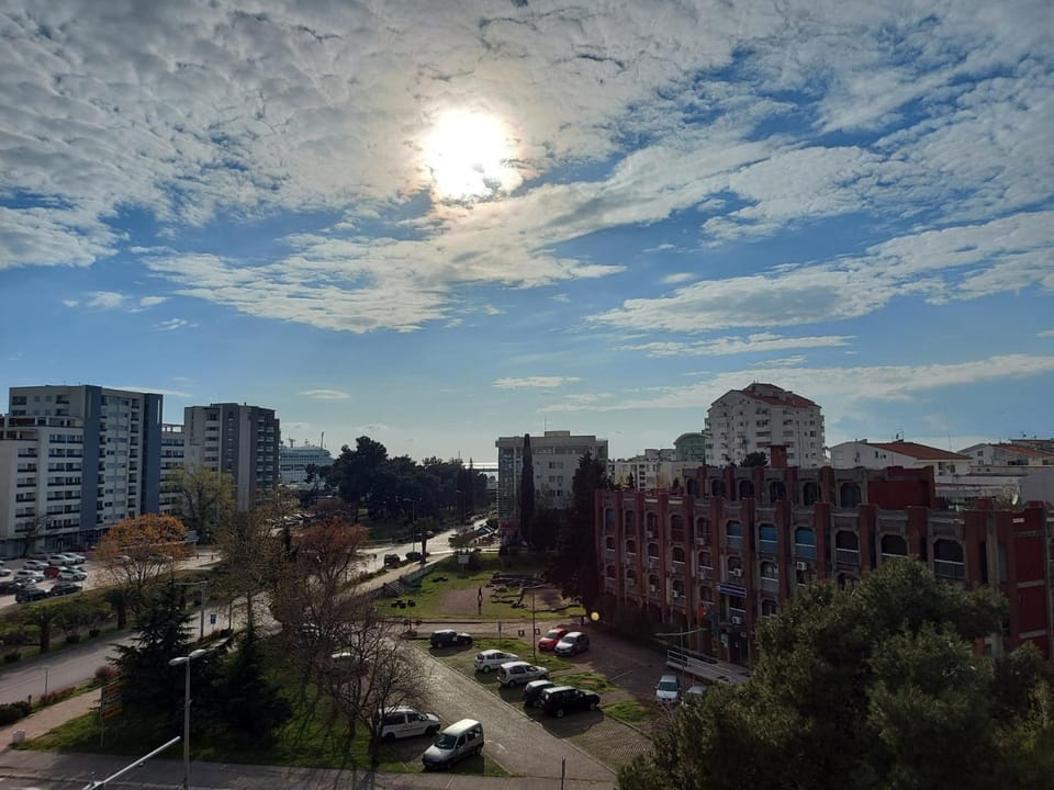City view, Street view, Parking