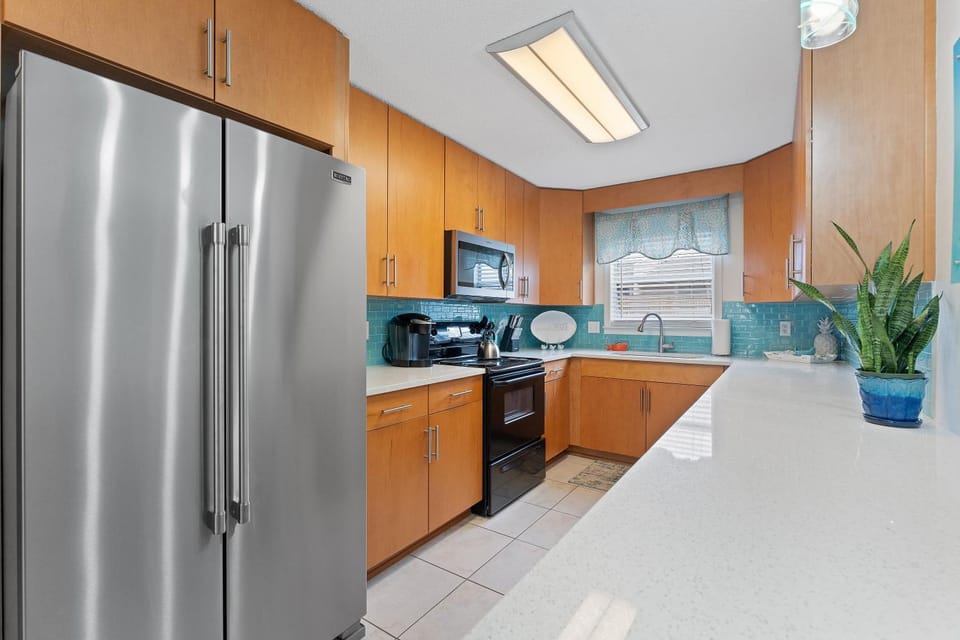 Kitchen or kitchenette, dishwasher, minibar, pet friendly, stove, toaster