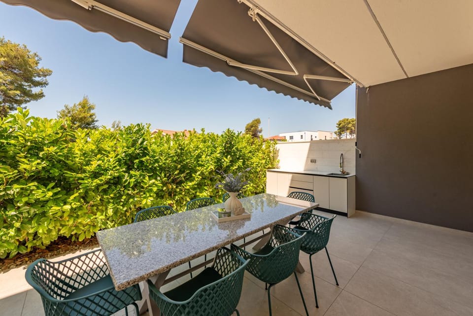Patio, Balcony/Terrace, Dining area
