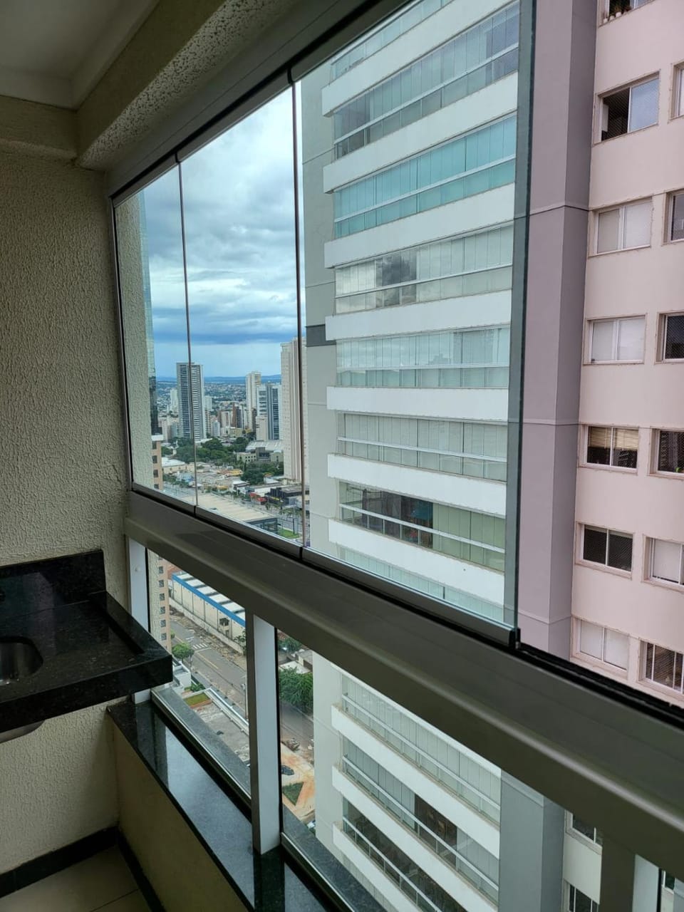 View (from property/room), Balcony/Terrace, City view
