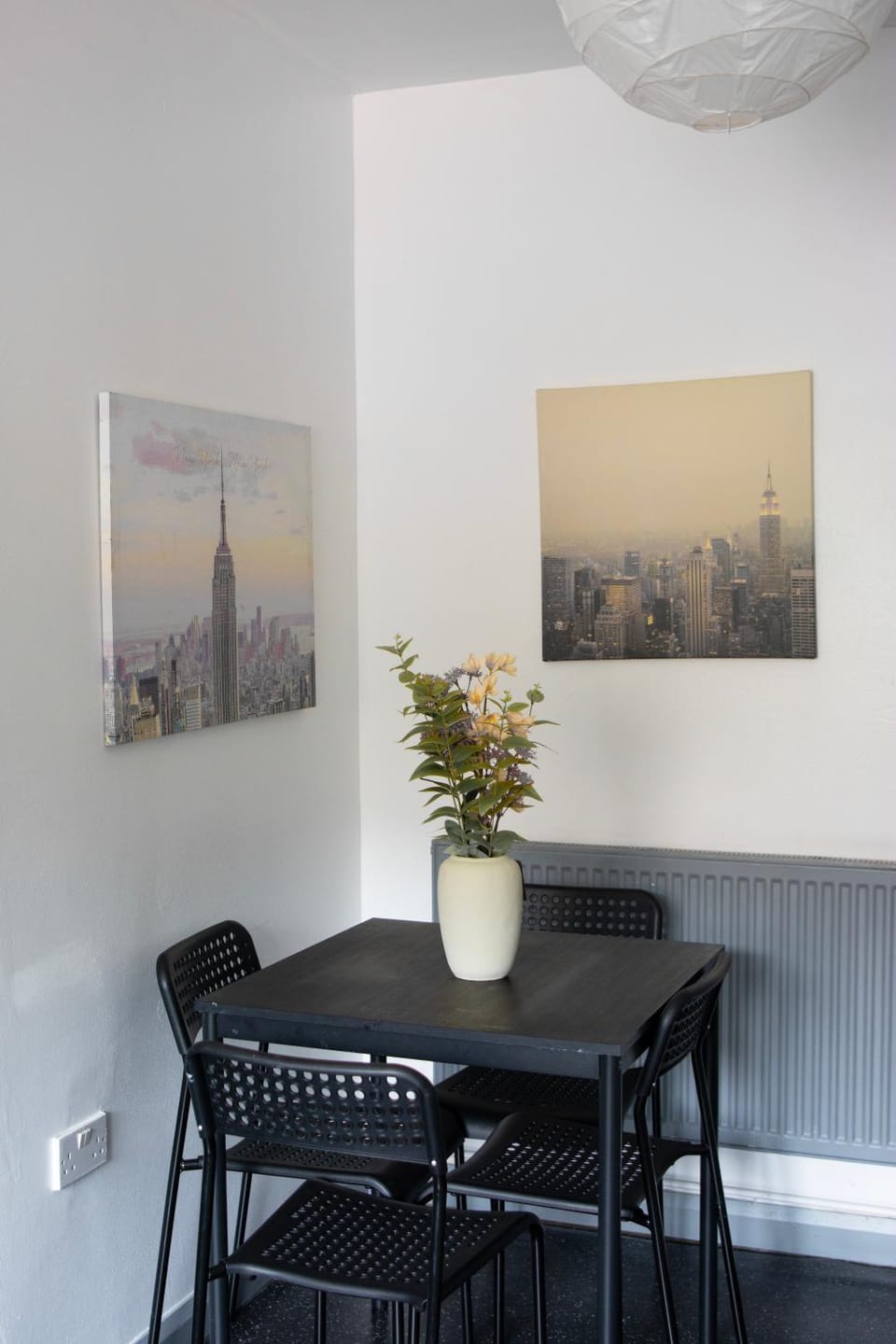 Well-equipped 4 Bedroom House close to City Centre House in Leeds