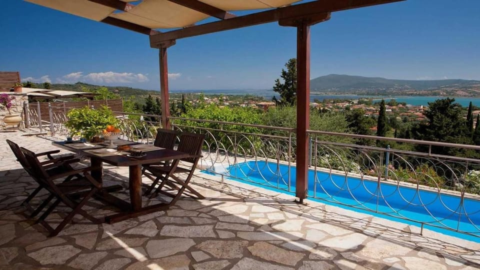 Theasis Villas Villa in Ligia
