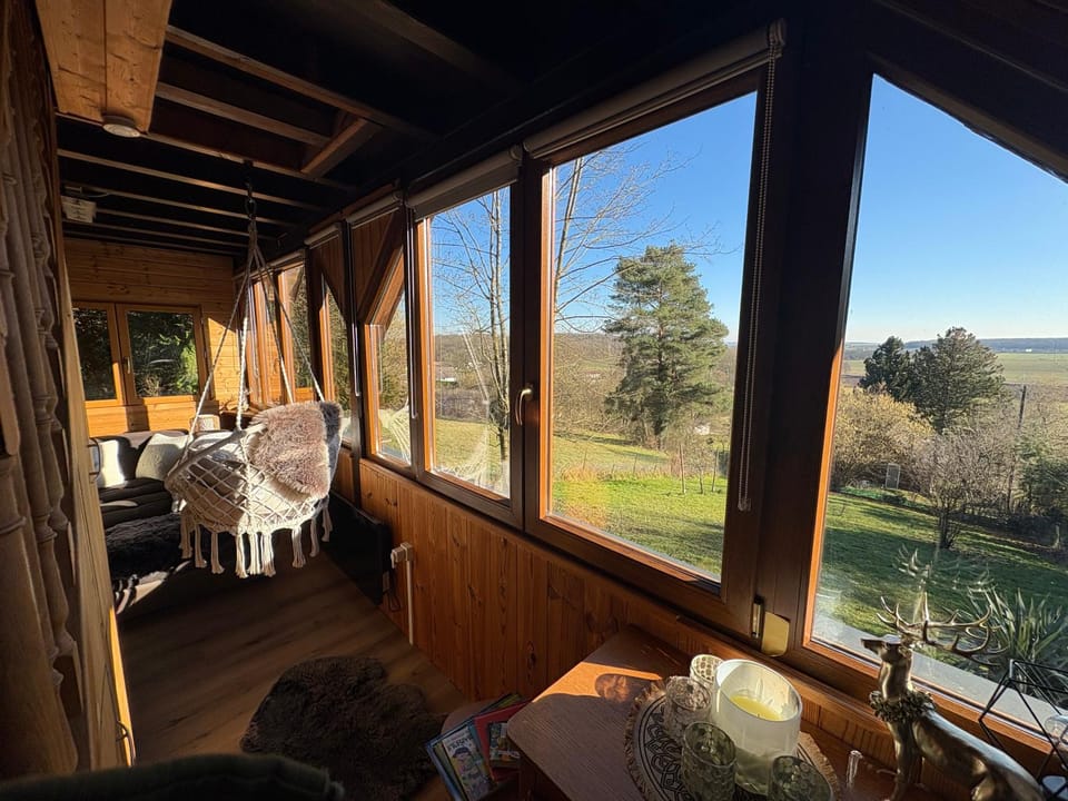 Au seuil de la Forêt 65m2 Nature & Spa Chalet in Grand Est