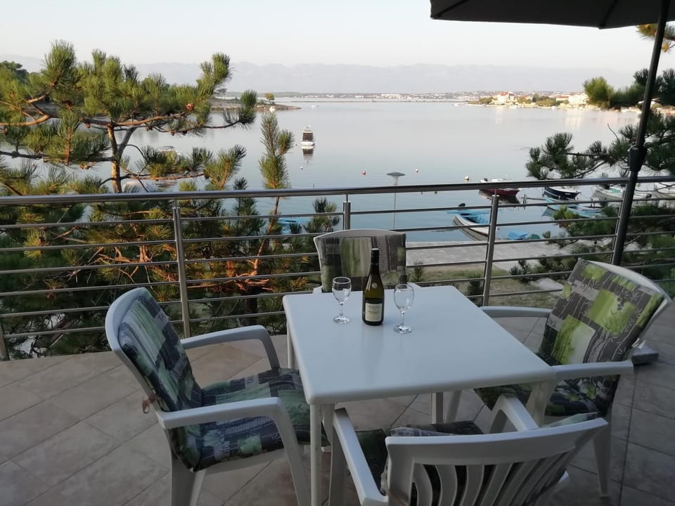 Apartments Valentina-B Apartment in Zadar County