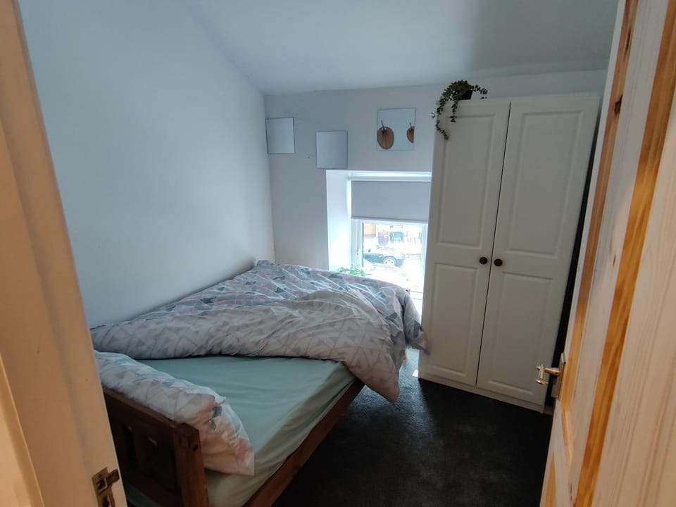 Bed, Bedroom, wardrobe