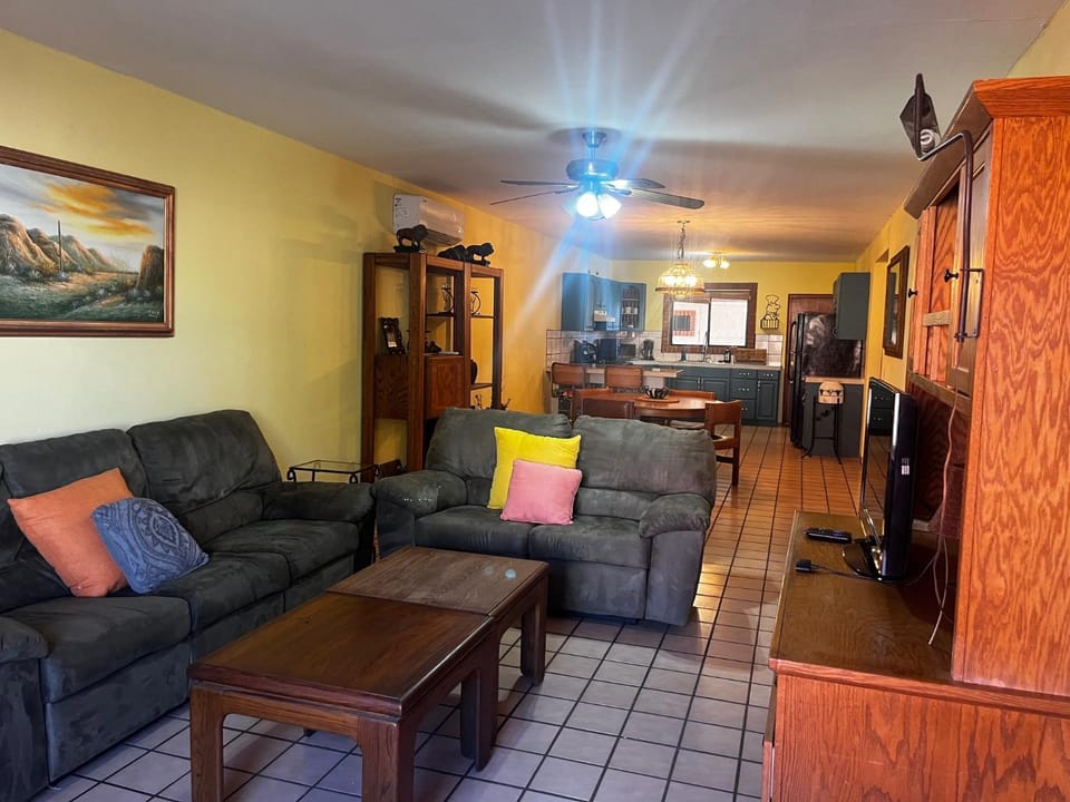 Living room, Dining area