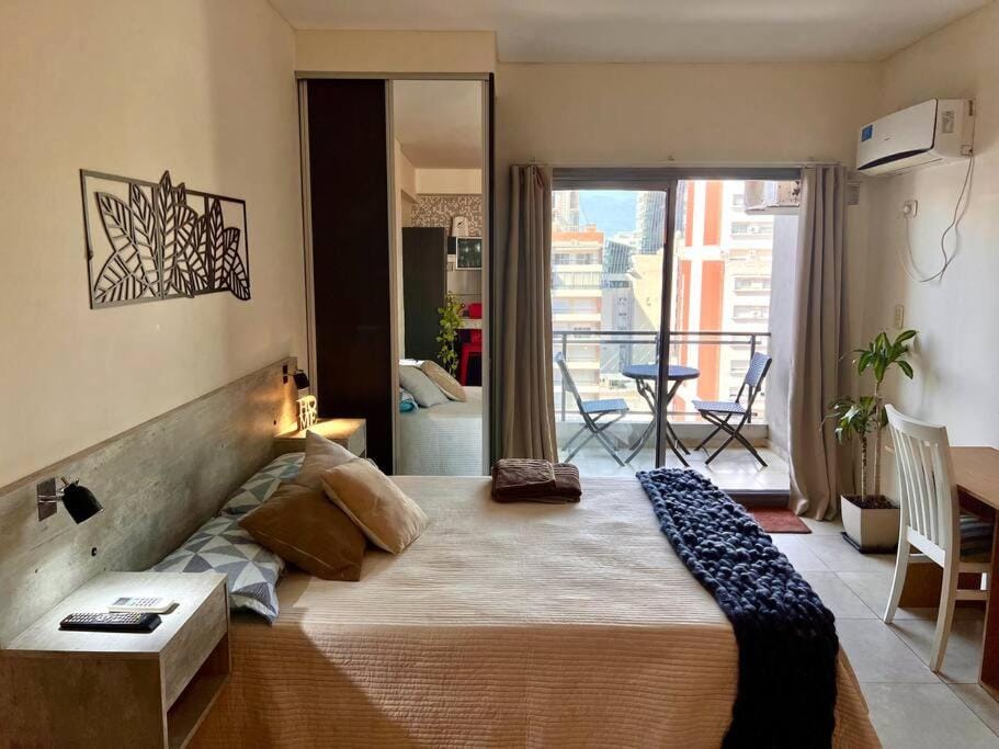 Photo of the whole room, Bedroom