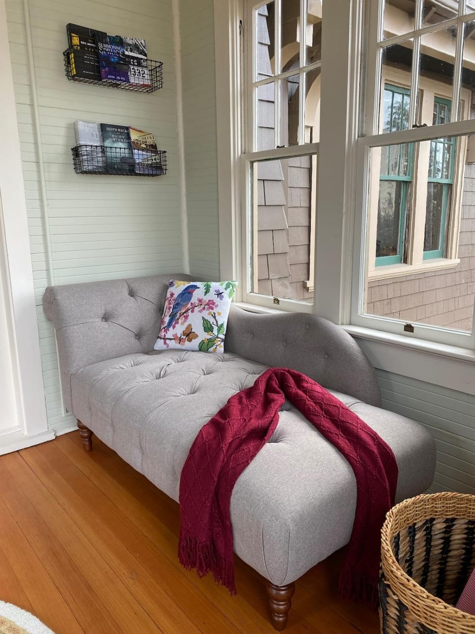 Historic Downtown Flat, # 4 Apartment in Astoria