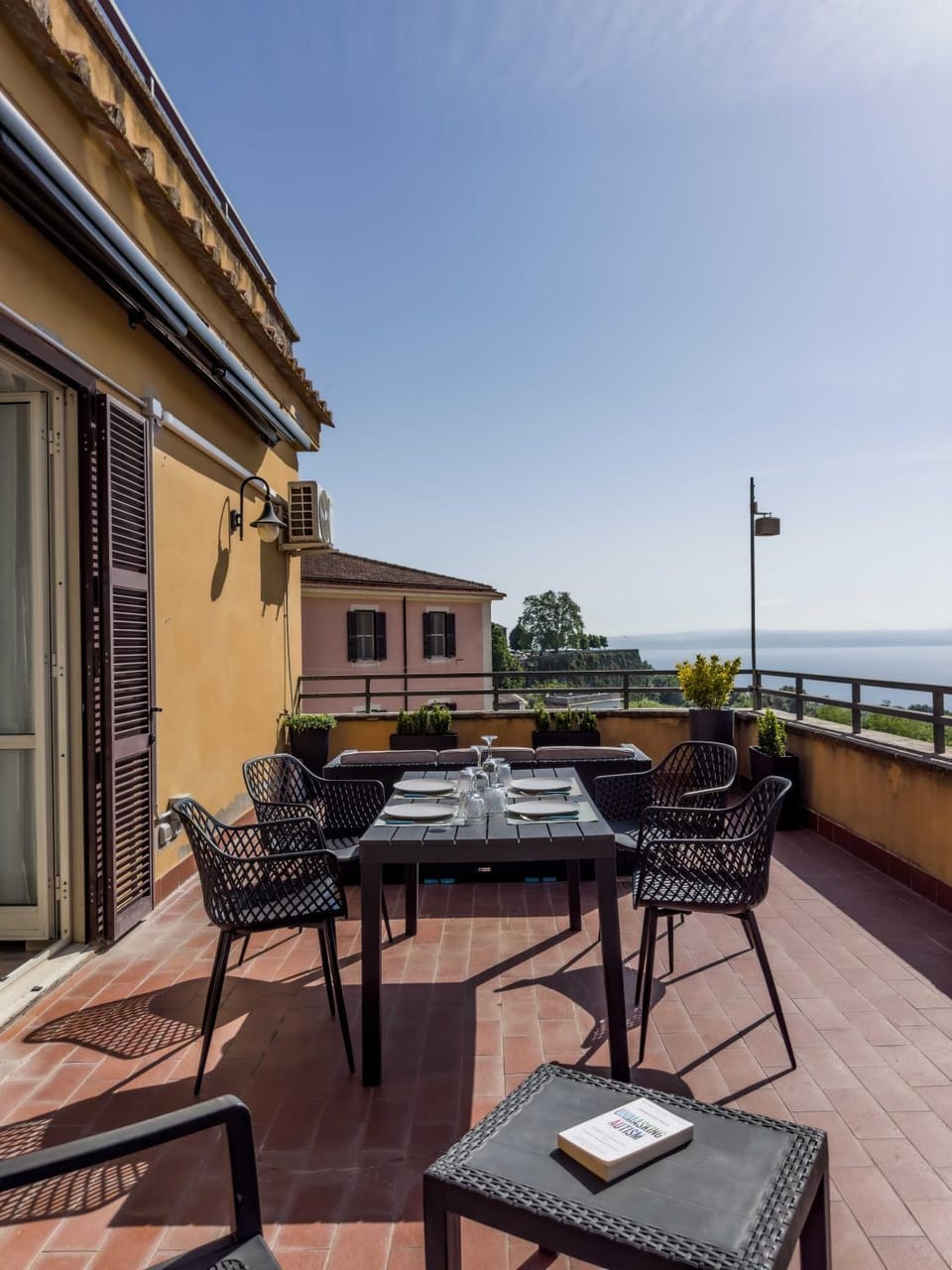 Balcony/Terrace, Balcony/Terrace
