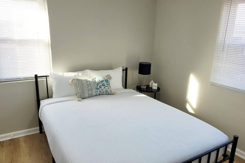 Davenport Dwellings-Two Bedroom Apartment in Omaha