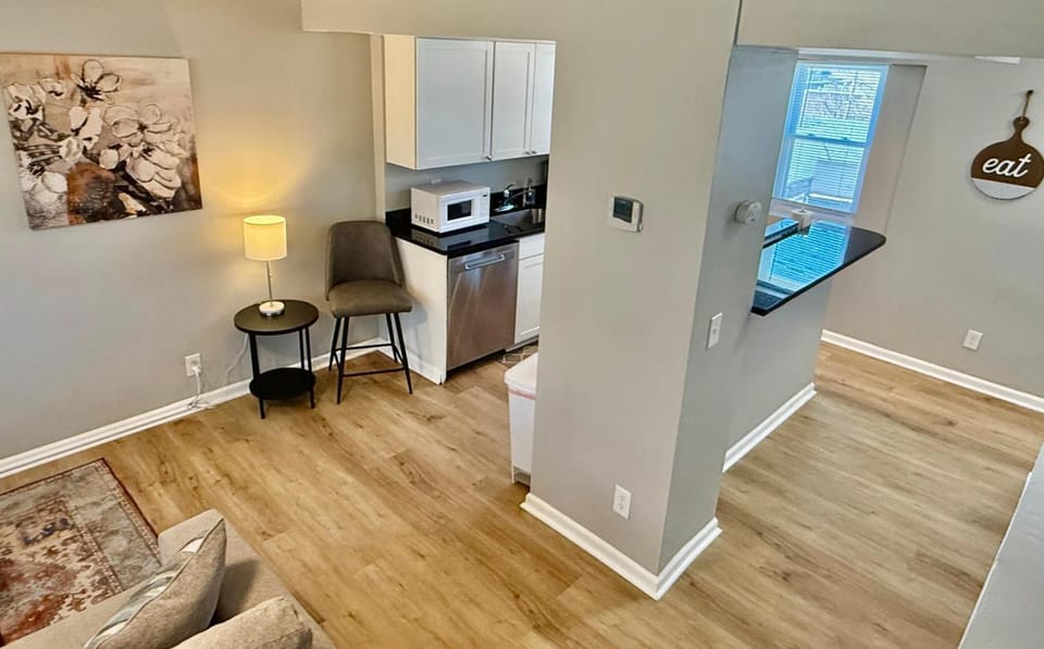 Davenport Dwellings-Midtown 3Bed Apartment in Omaha