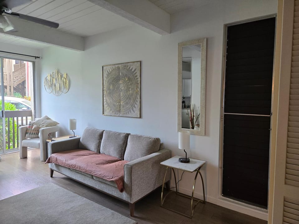 Kona Mansions Apartment in Holualoa