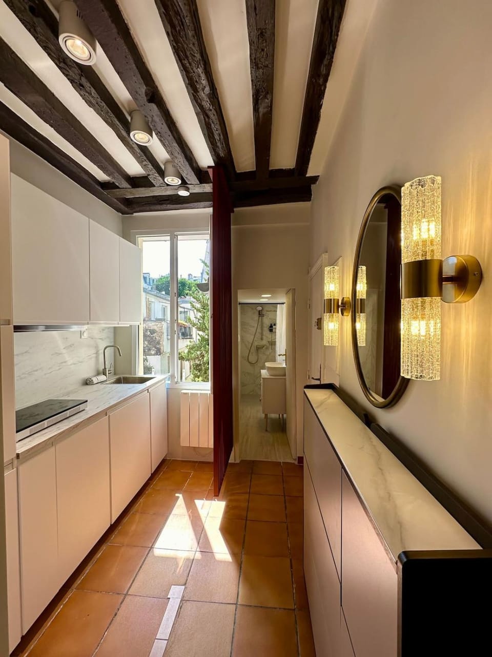 Kitchen or kitchenette