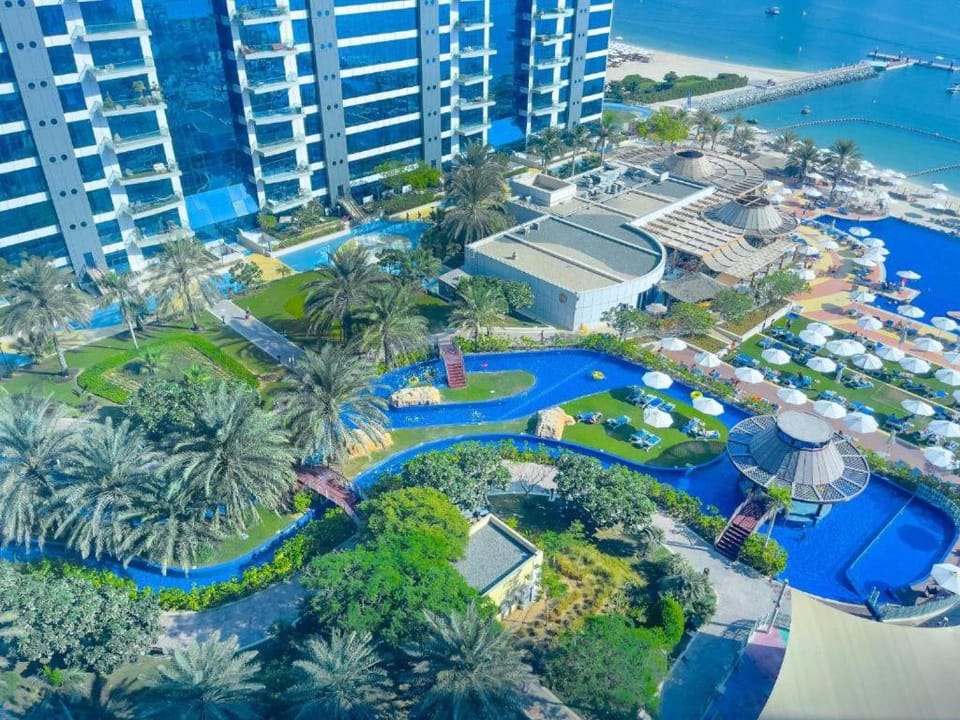 Property building, Day, Bird's eye view, Beach, Pool view, Sea view, Swimming pool