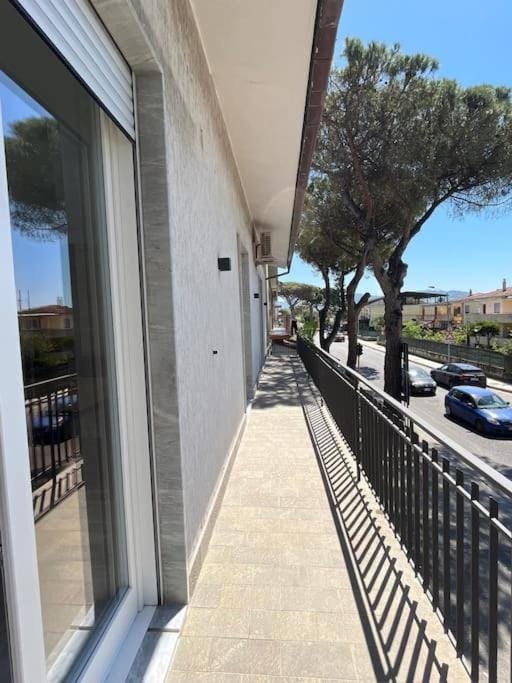 Property building, Balcony/Terrace