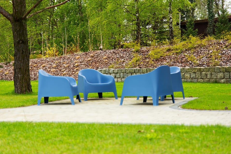 Garden, Seating area