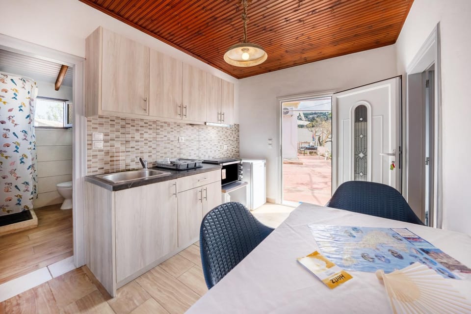 Grenta Country House Apartment in Corfu, Greece