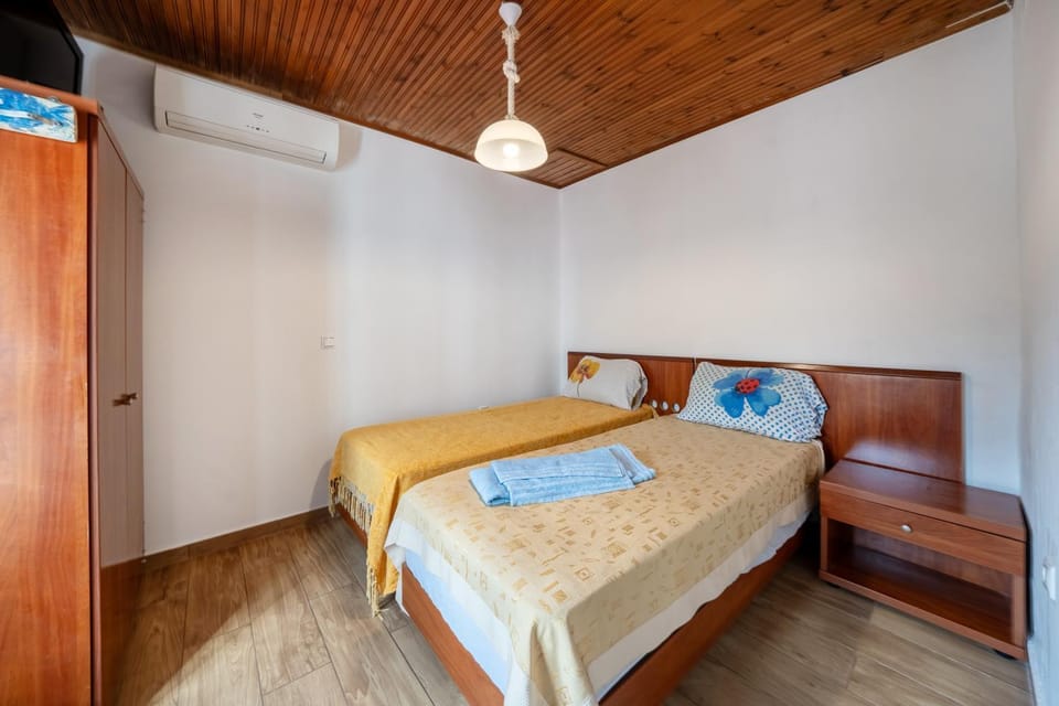 Property building, Living room, Bedroom