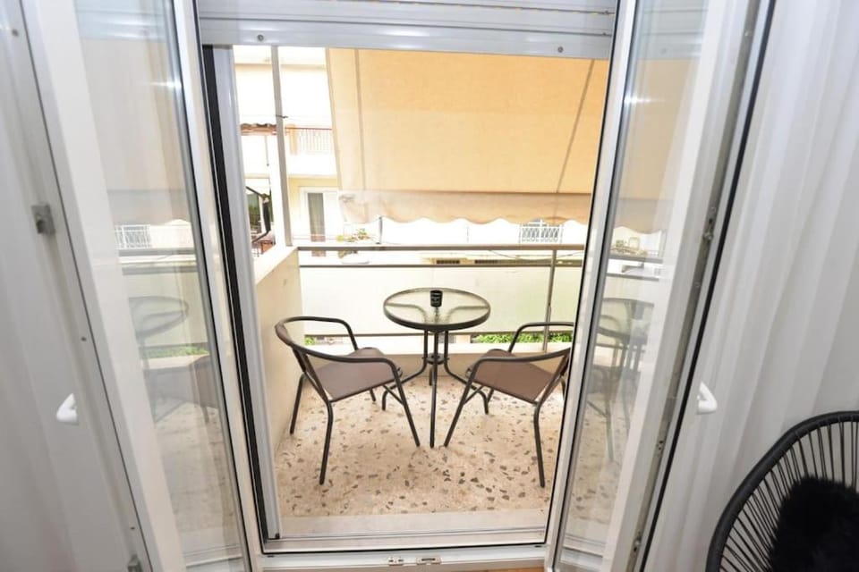 Zen Oasis Apartment Apartment in Kallithea