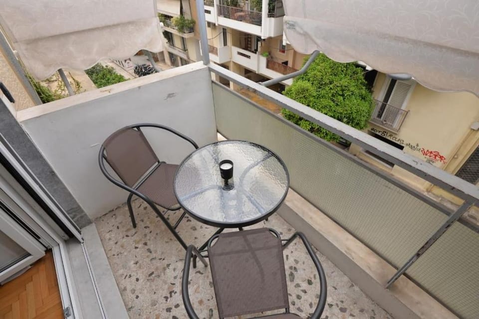 Zen Oasis Apartment Apartment in Kallithea